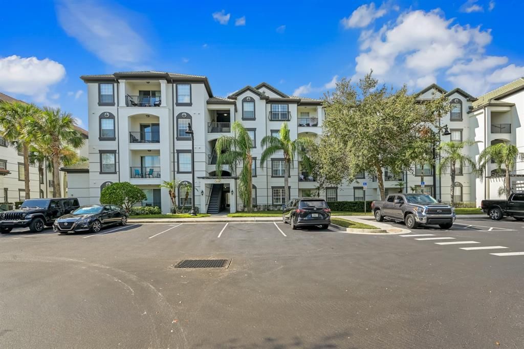 For Sale: $525,000 (3 beds, 2 baths, 1412 Square Feet)
