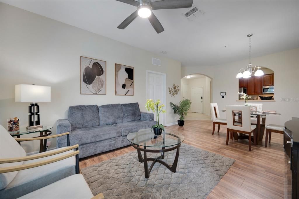 For Sale: $525,000 (3 beds, 2 baths, 1412 Square Feet)