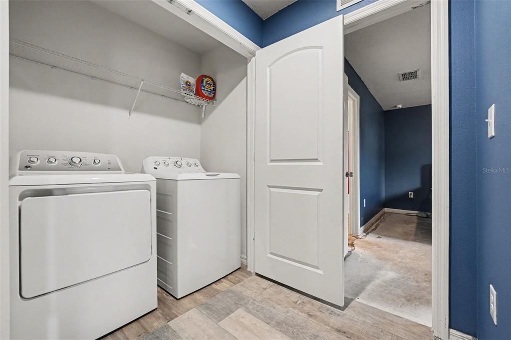 Active With Contract: $185,000 (4 beds, 2 baths, 1414 Square Feet)
