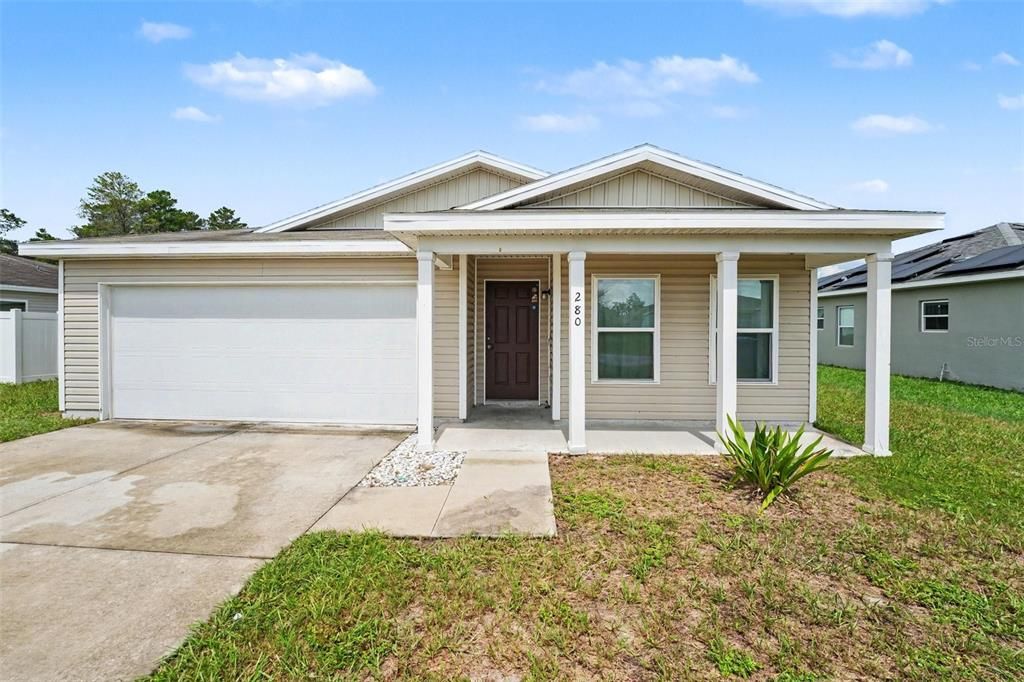 Active With Contract: $185,000 (4 beds, 2 baths, 1414 Square Feet)