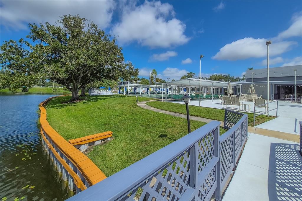 For Sale: $114,900 (2 beds, 1 baths, 874 Square Feet)