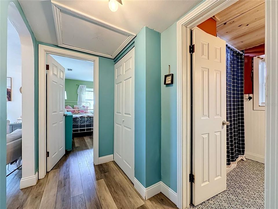 For Sale: $399,900 (4 beds, 2 baths, 2058 Square Feet)