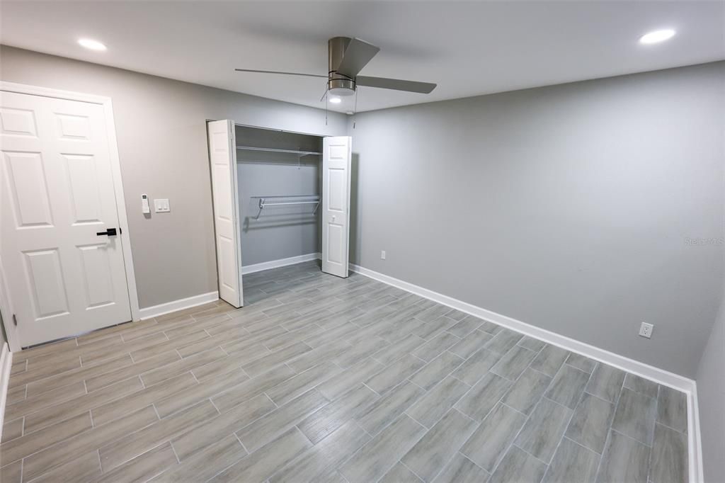 For Rent: $2,000 (2 beds, 1 baths, 825 Square Feet)