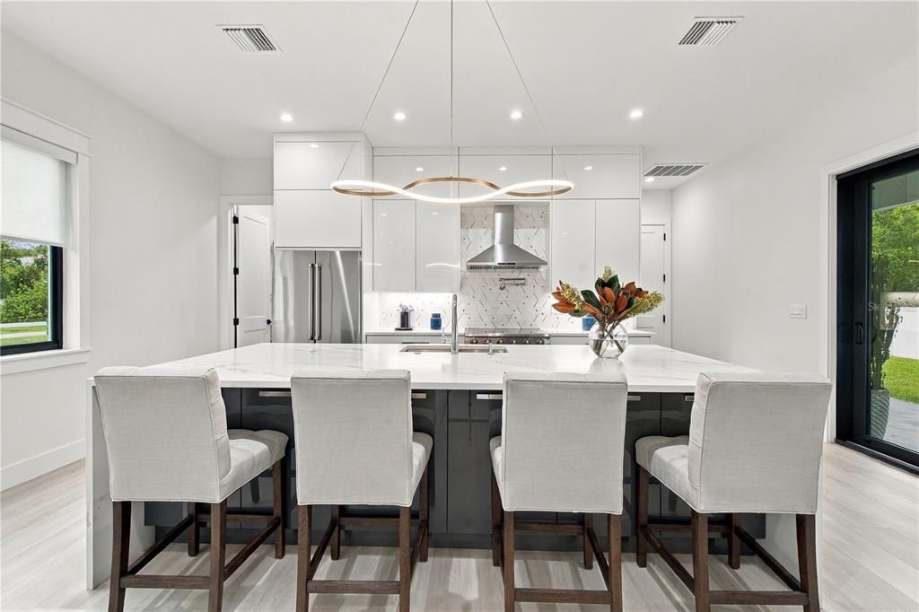 For Rent: $7,500 (3 beds, 3 baths, 3290 Square Feet)