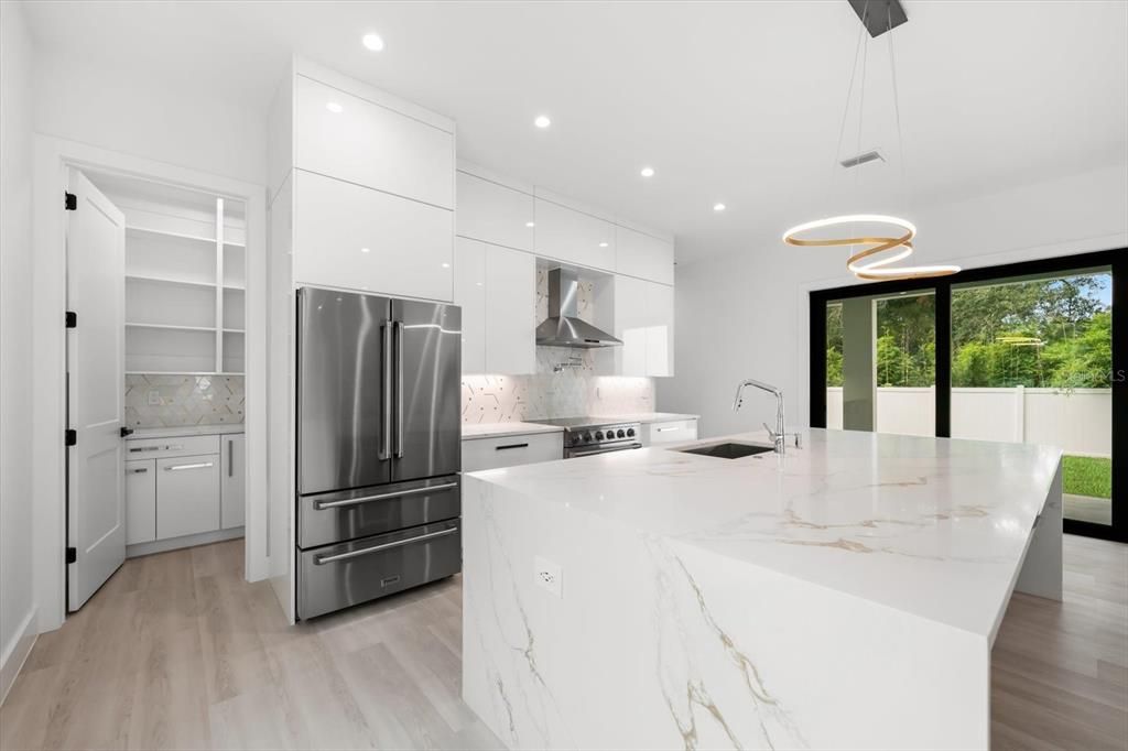 For Rent: $7,500 (3 beds, 3 baths, 3290 Square Feet)