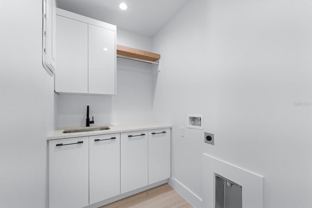 For Rent: $7,500 (3 beds, 3 baths, 3290 Square Feet)