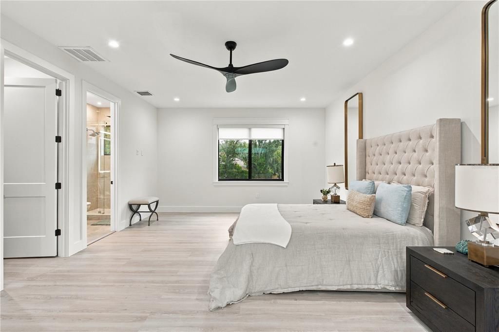 For Rent: $7,500 (3 beds, 3 baths, 3290 Square Feet)