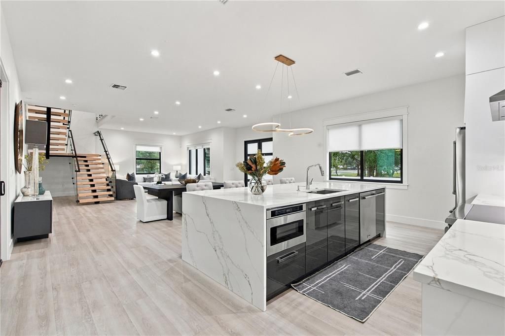 For Rent: $7,500 (3 beds, 3 baths, 3290 Square Feet)