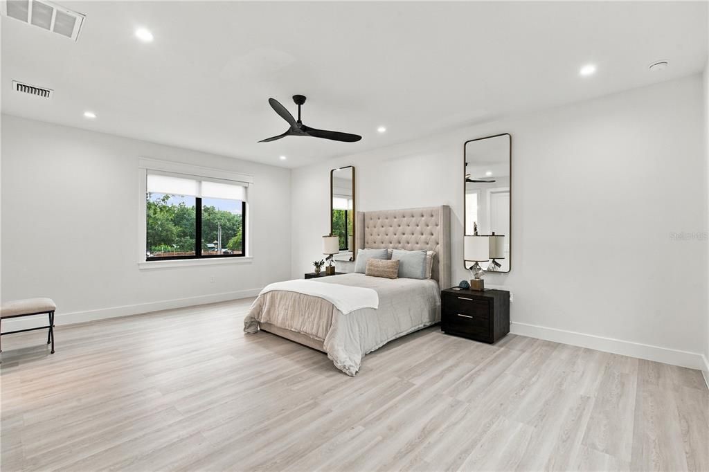 For Rent: $7,500 (3 beds, 3 baths, 3290 Square Feet)