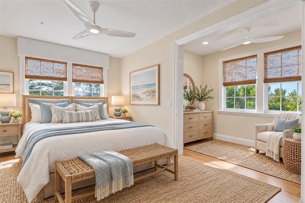 For Sale: $4,125,000 (3 beds, 3 baths, 3568 Square Feet)