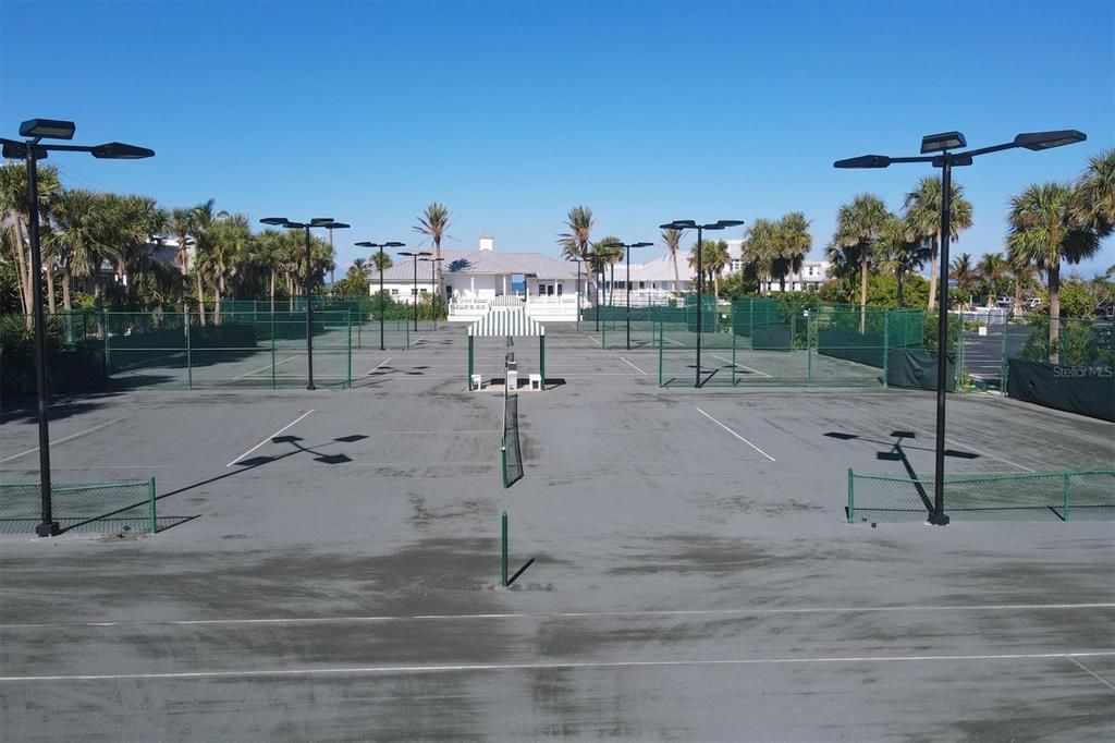 For Sale: $4,125,000 (3 beds, 3 baths, 3568 Square Feet)