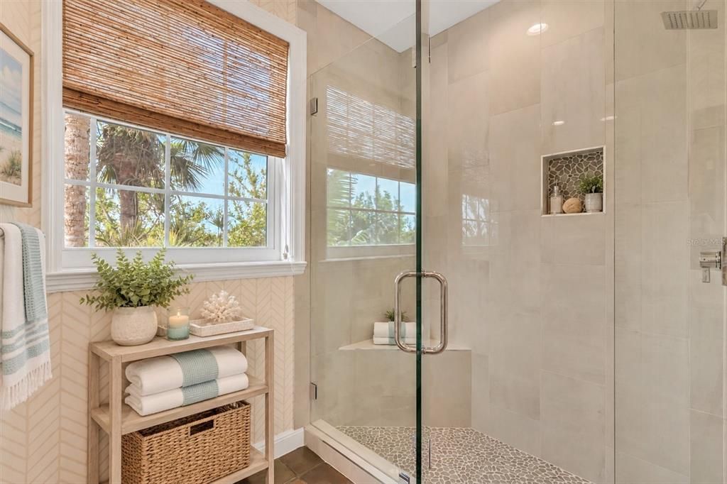 For Sale: $4,125,000 (3 beds, 3 baths, 3568 Square Feet)