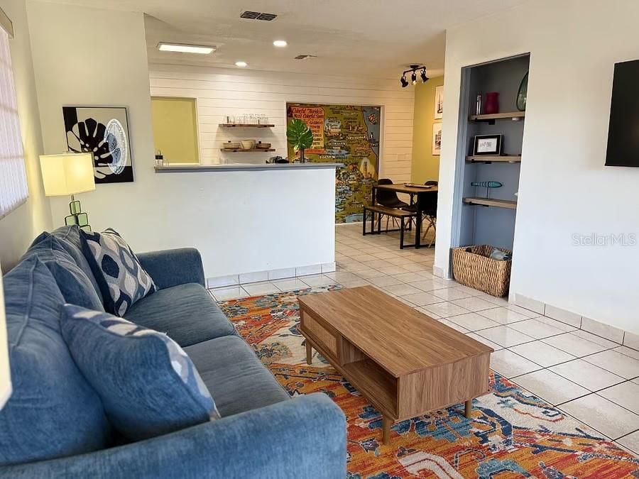 For Sale: $450,000 (4 beds, 2 baths, 1806 Square Feet)