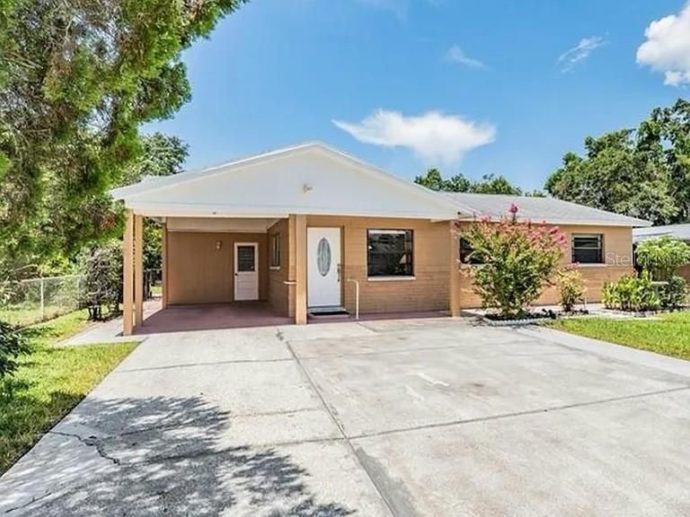For Sale: $450,000 (4 beds, 2 baths, 1806 Square Feet)