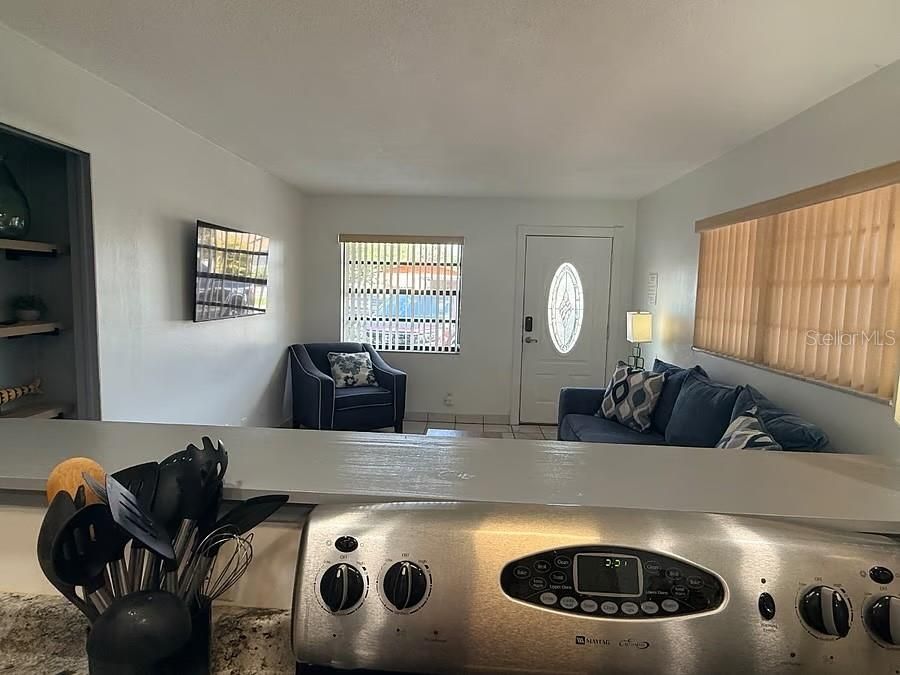For Sale: $450,000 (4 beds, 2 baths, 1806 Square Feet)