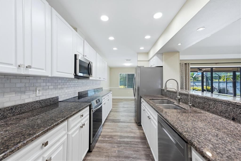 For Sale: $644,900 (3 beds, 2 baths, 2125 Square Feet)