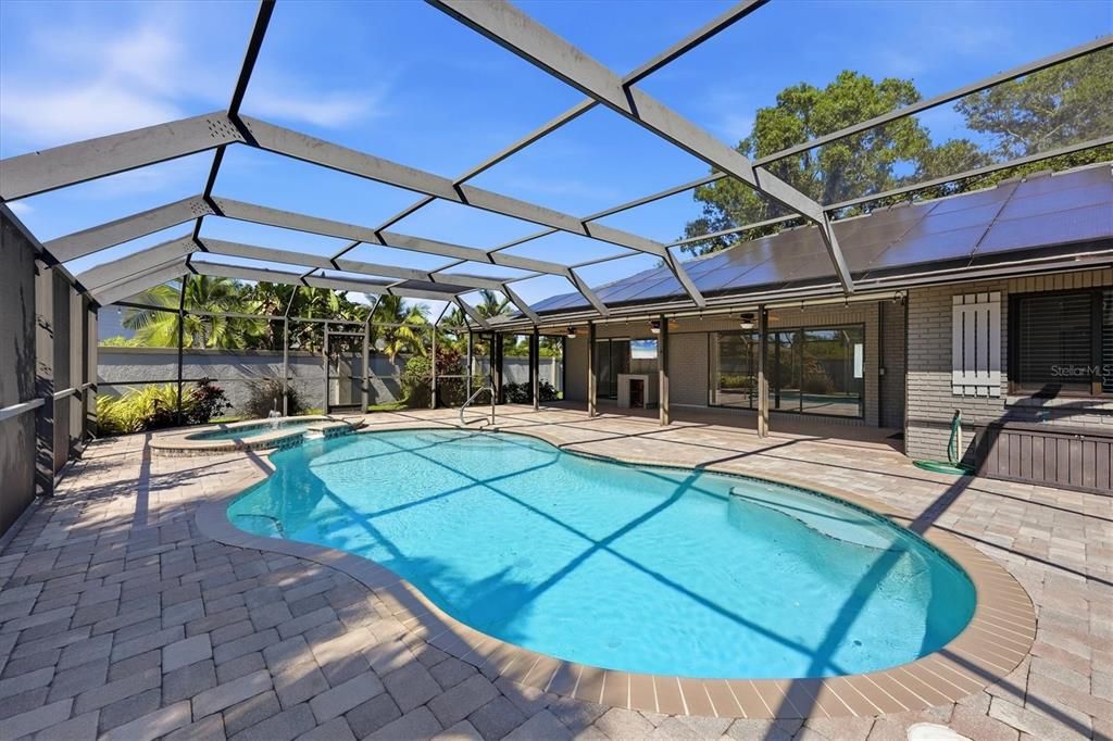 For Sale: $644,900 (3 beds, 2 baths, 2125 Square Feet)