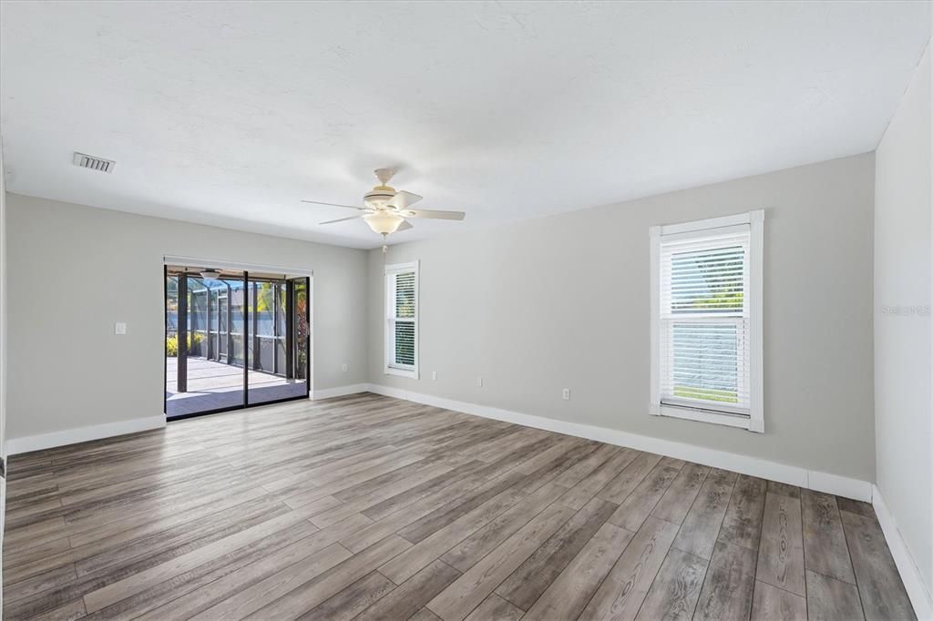 For Sale: $644,900 (3 beds, 2 baths, 2125 Square Feet)