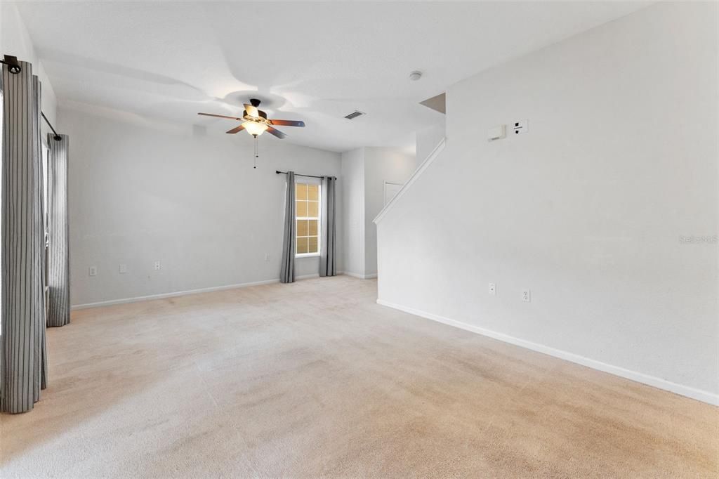 For Sale: $270,000 (3 beds, 2 baths, 1764 Square Feet)