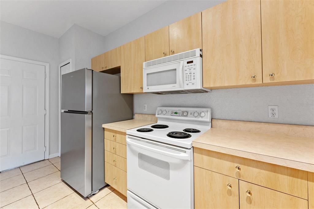 For Sale: $270,000 (3 beds, 2 baths, 1764 Square Feet)