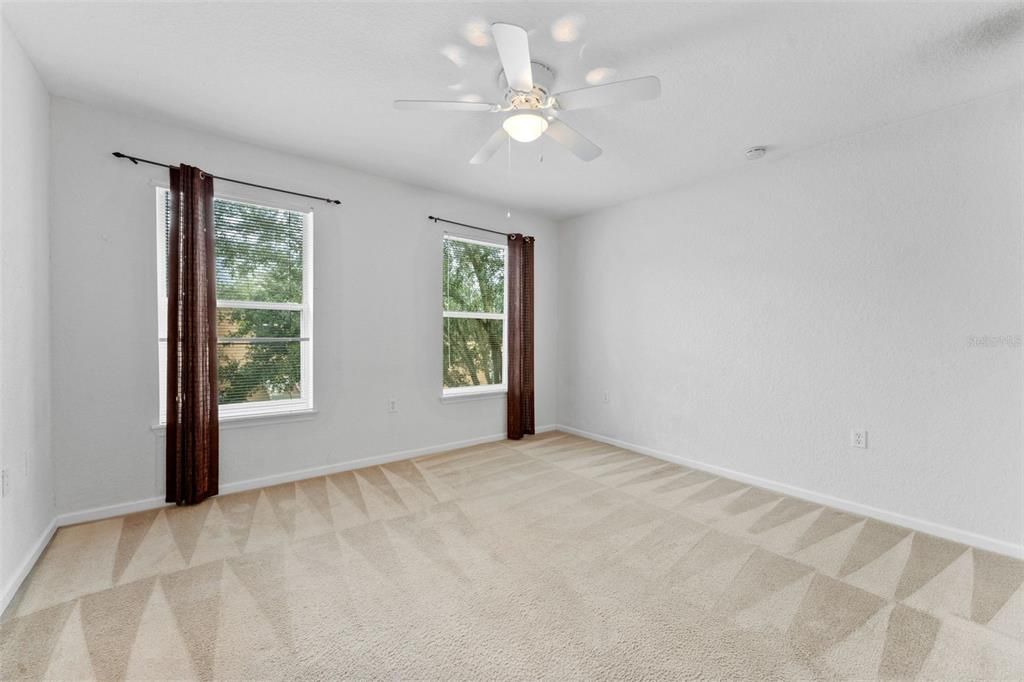 For Sale: $270,000 (3 beds, 2 baths, 1764 Square Feet)