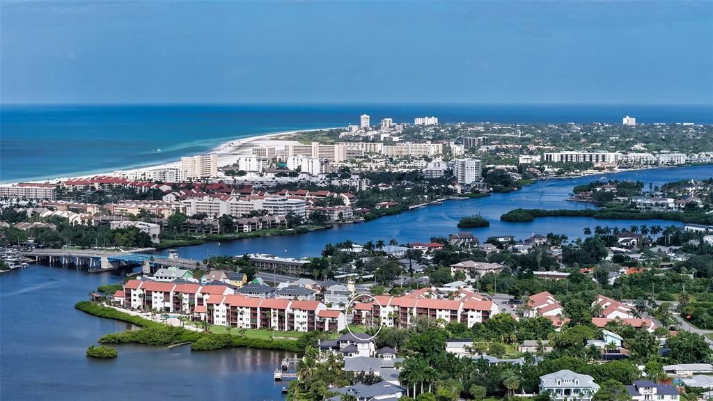 На продажу: $229,000 (1 спален, 1 ванн, 576 Квадратных фут)
