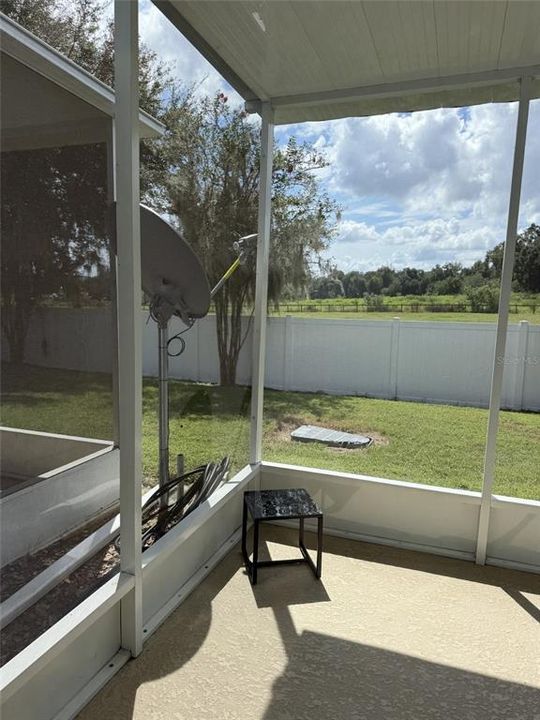 For Rent: $1,950 (3 beds, 2 baths, 1584 Square Feet)