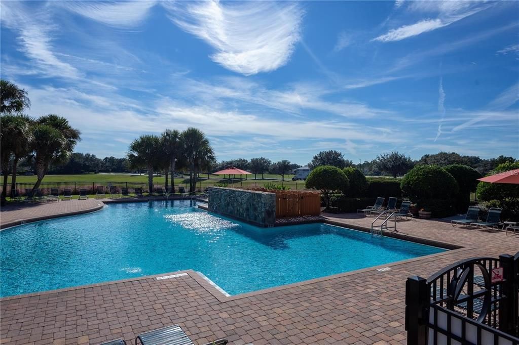 For Rent: $1,950 (3 beds, 2 baths, 1584 Square Feet)