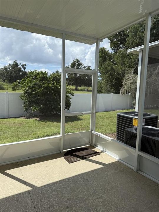 For Rent: $1,950 (3 beds, 2 baths, 1584 Square Feet)