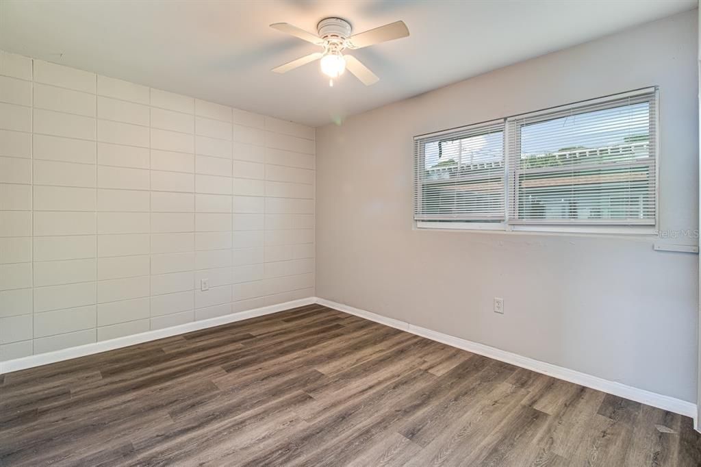 For Rent: $1,100 (2 beds, 1 baths, 628 Square Feet)