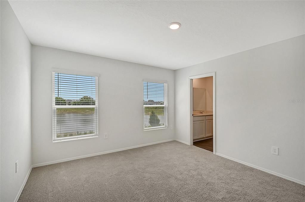 For Sale: $446,669 (4 beds, 2 baths, 1967 Square Feet)