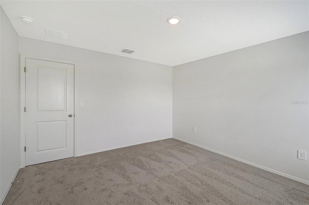 For Sale: $446,669 (4 beds, 2 baths, 1967 Square Feet)
