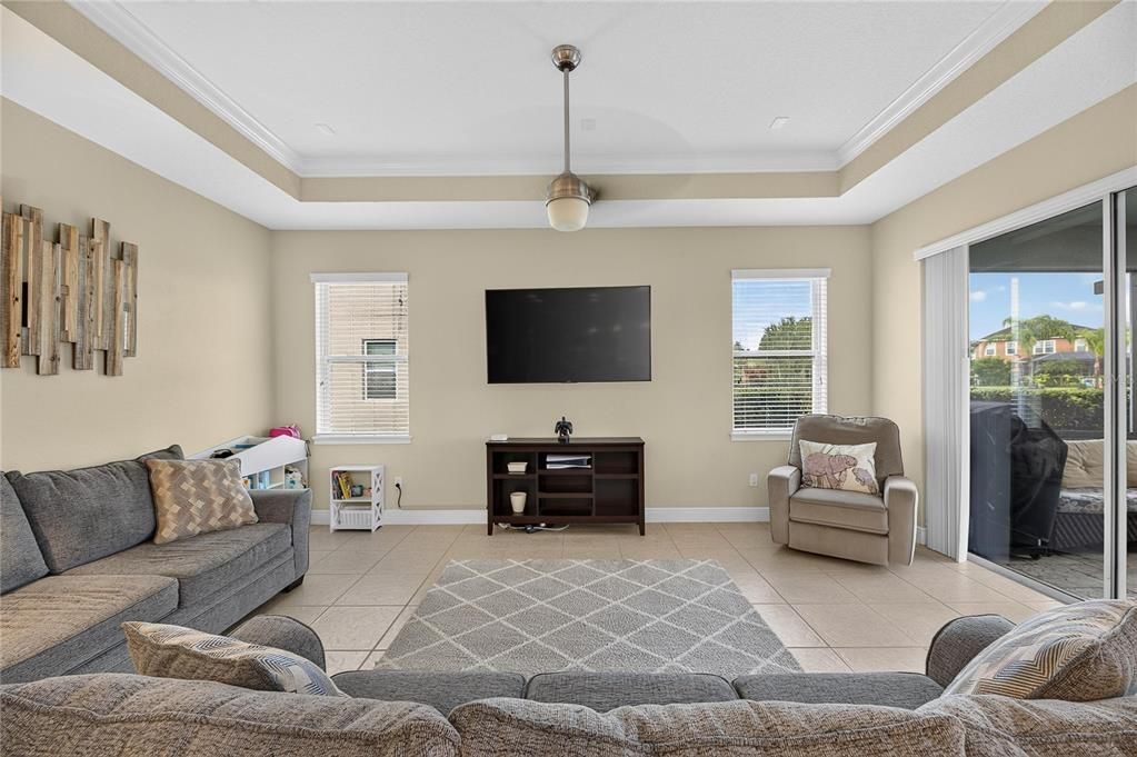 For Sale: $399,000 (3 beds, 2 baths, 1710 Square Feet)