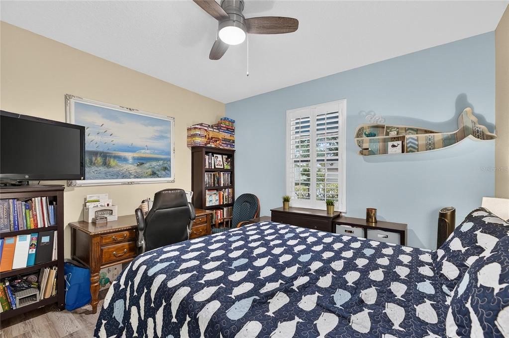 For Sale: $399,000 (3 beds, 2 baths, 1710 Square Feet)