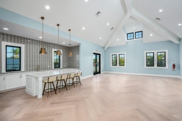 For Sale: $399,000 (3 beds, 2 baths, 1710 Square Feet)