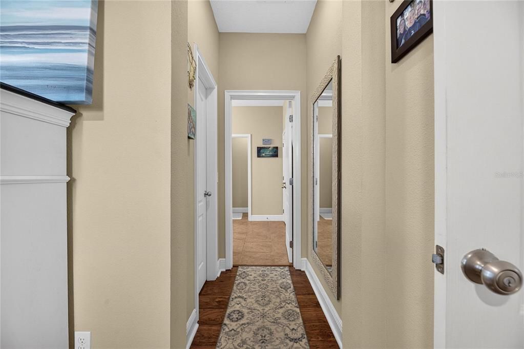 For Sale: $399,000 (3 beds, 2 baths, 1710 Square Feet)