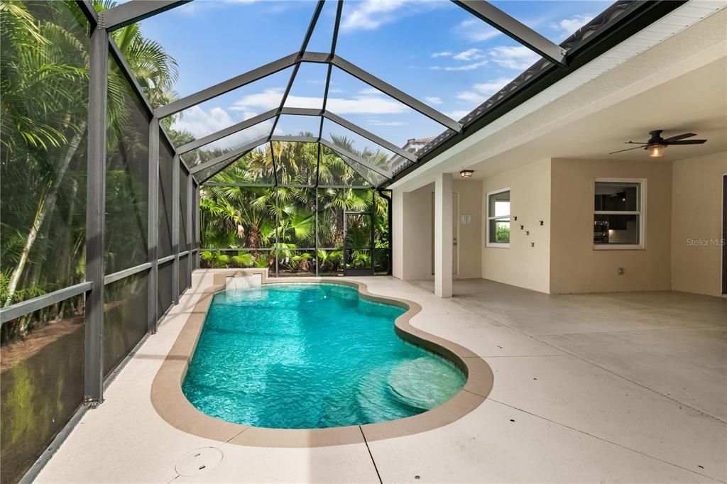 For Sale: $712,900 (4 beds, 3 baths, 2551 Square Feet)