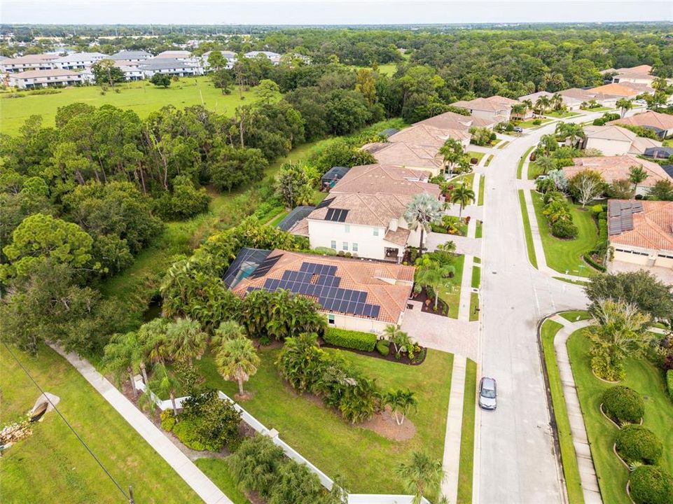 For Sale: $712,900 (4 beds, 3 baths, 2551 Square Feet)