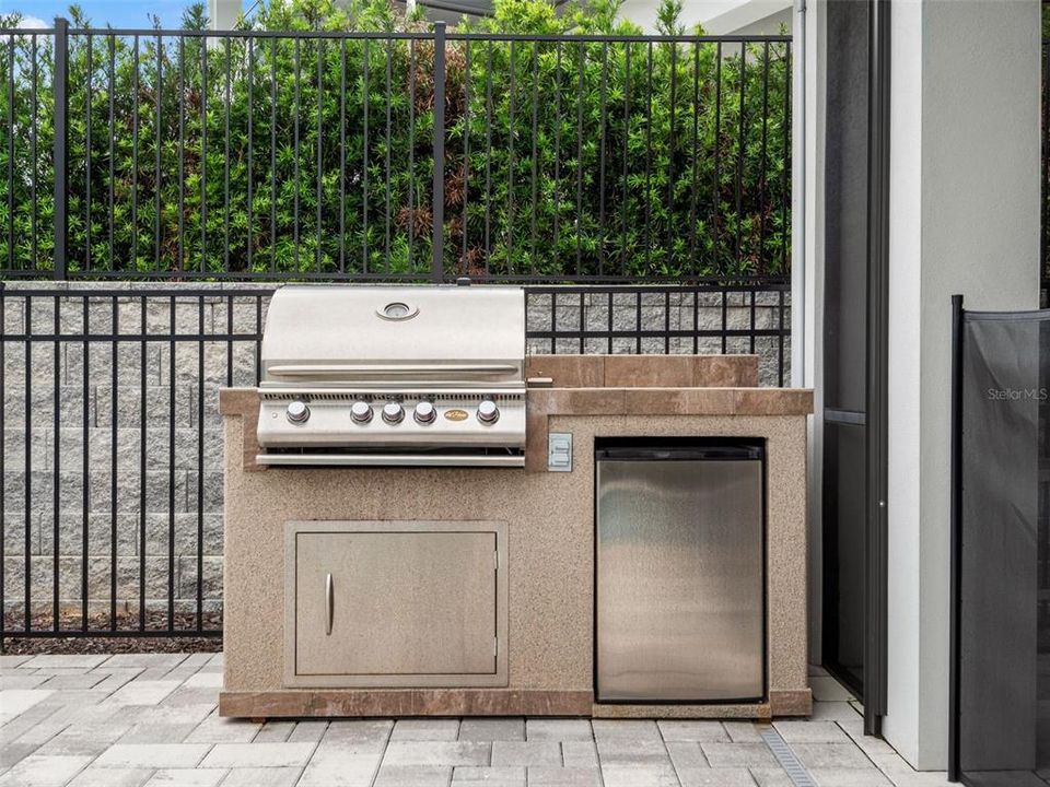 На продажу: $849,999 (4 спален, 3 ванн, 2295 Квадратных фут)