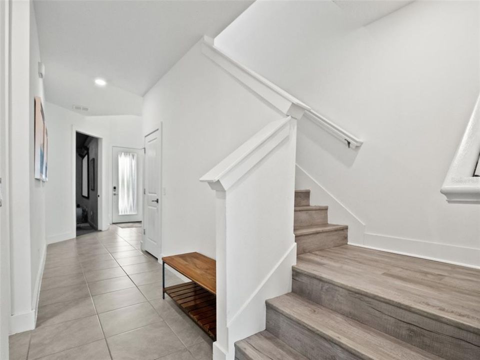На продажу: $849,999 (4 спален, 3 ванн, 2295 Квадратных фут)