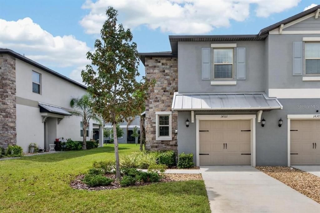 For Sale: $319,995 (3 beds, 2 baths, 1854 Square Feet)