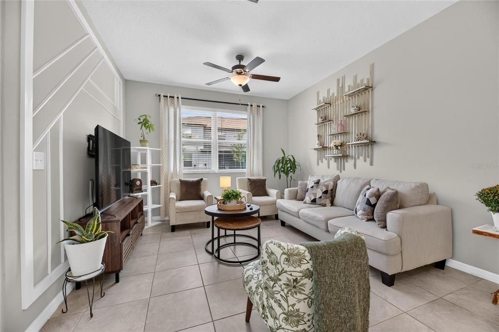 For Sale: $319,995 (3 beds, 2 baths, 1854 Square Feet)