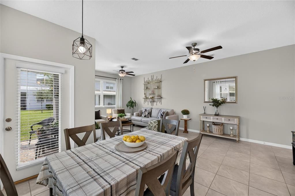 For Sale: $319,995 (3 beds, 2 baths, 1854 Square Feet)
