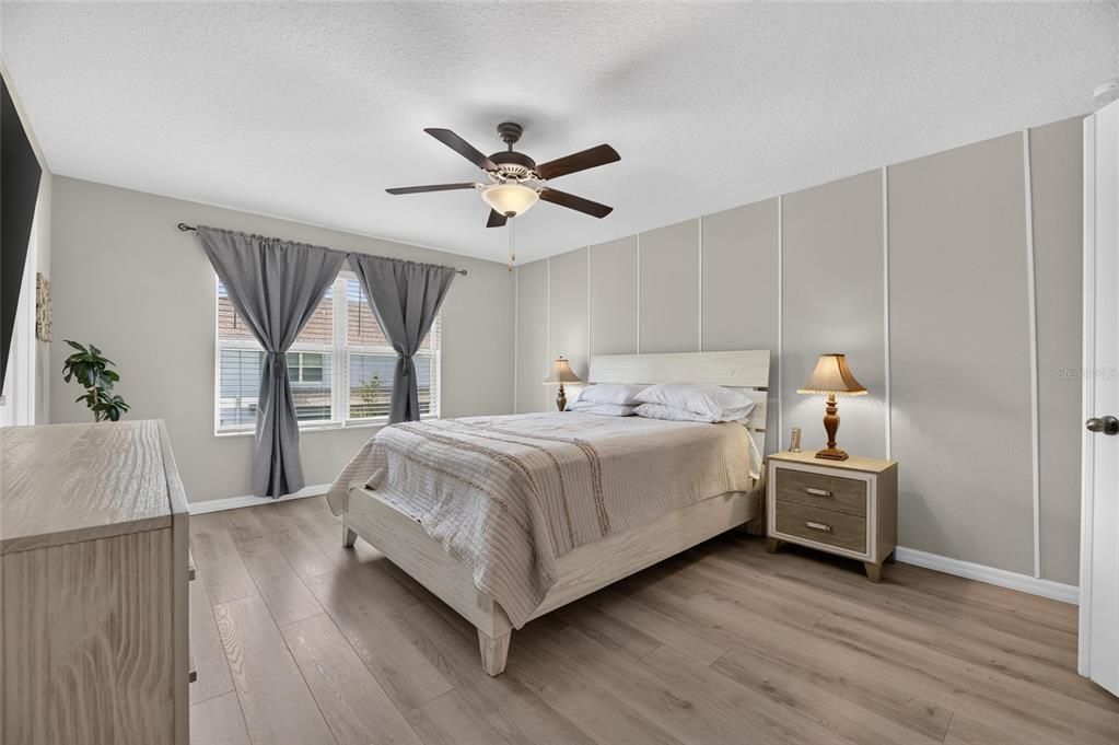 For Sale: $319,995 (3 beds, 2 baths, 1854 Square Feet)