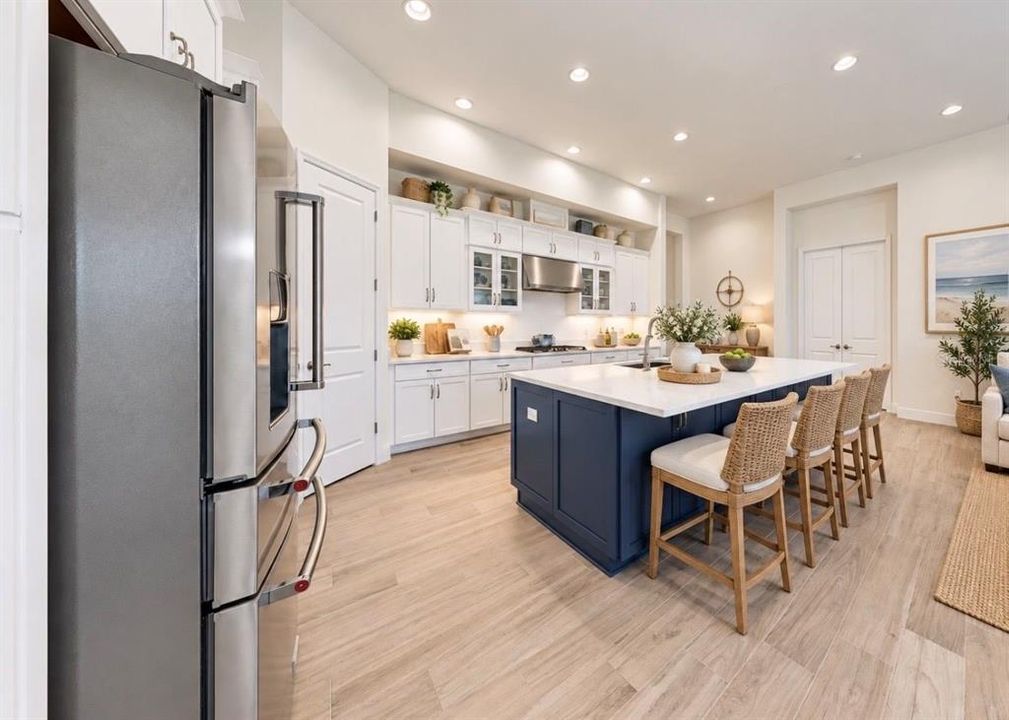 For Sale: $799,000 (4 beds, 3 baths, 3189 Square Feet)