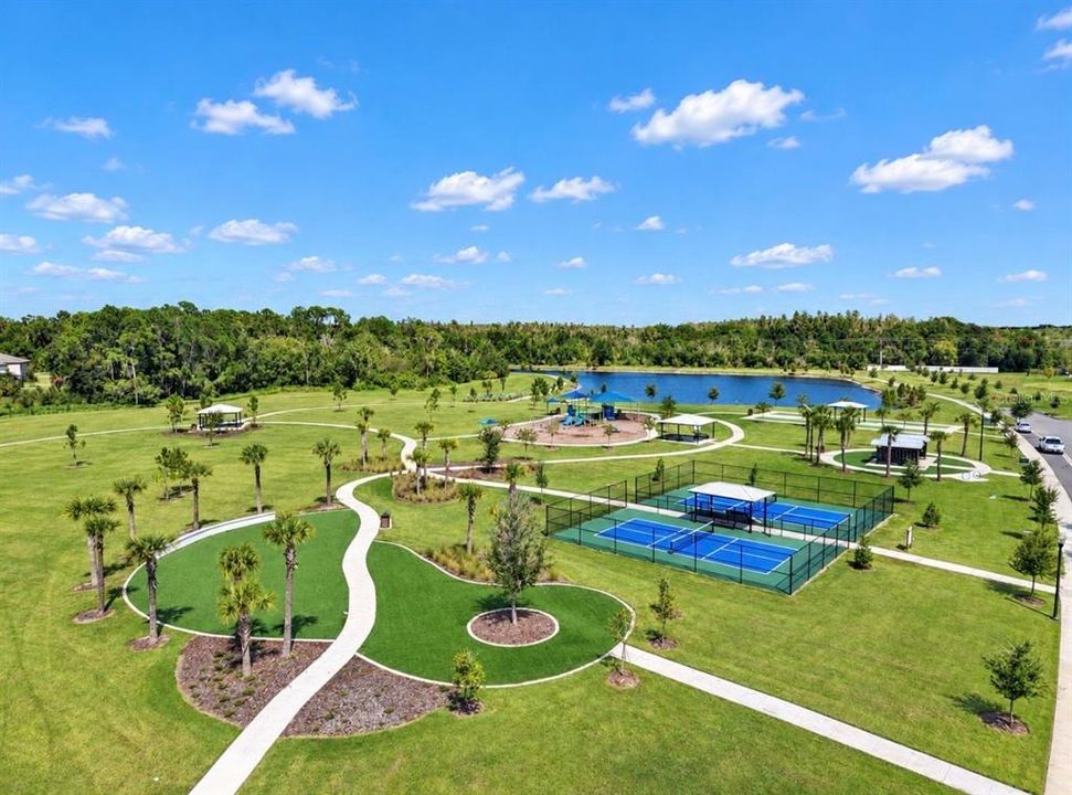 For Sale: $799,000 (4 beds, 3 baths, 3189 Square Feet)