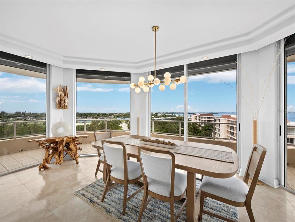 На продажу: $1,595,000 (3 спален, 3 ванн, 2250 Квадратных фут)