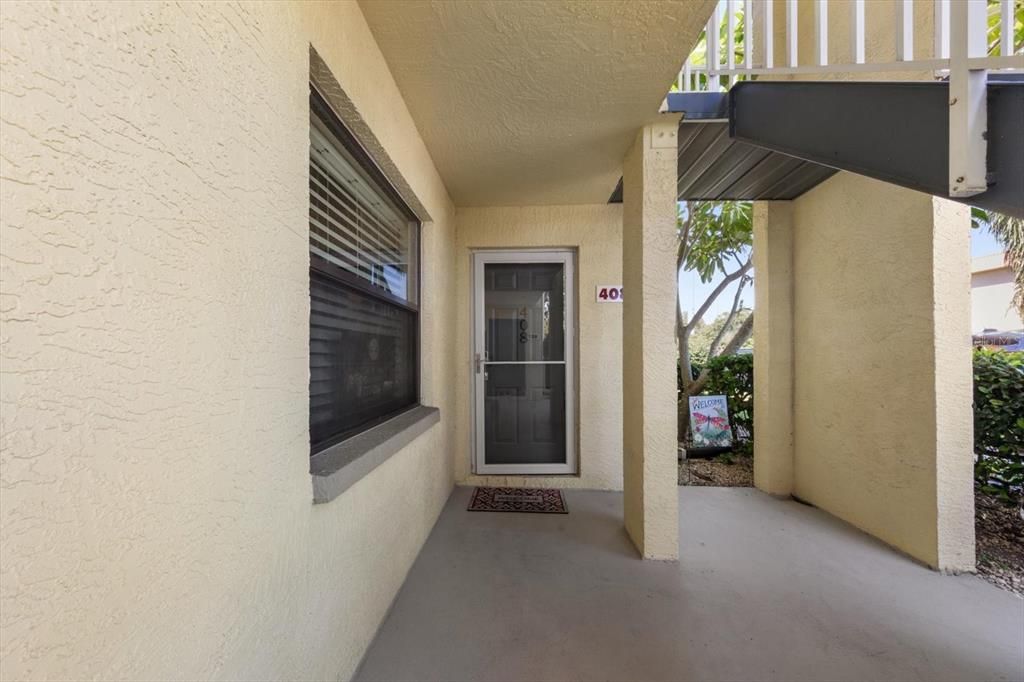 For Sale: $224,999 (2 beds, 2 baths, 928 Square Feet)