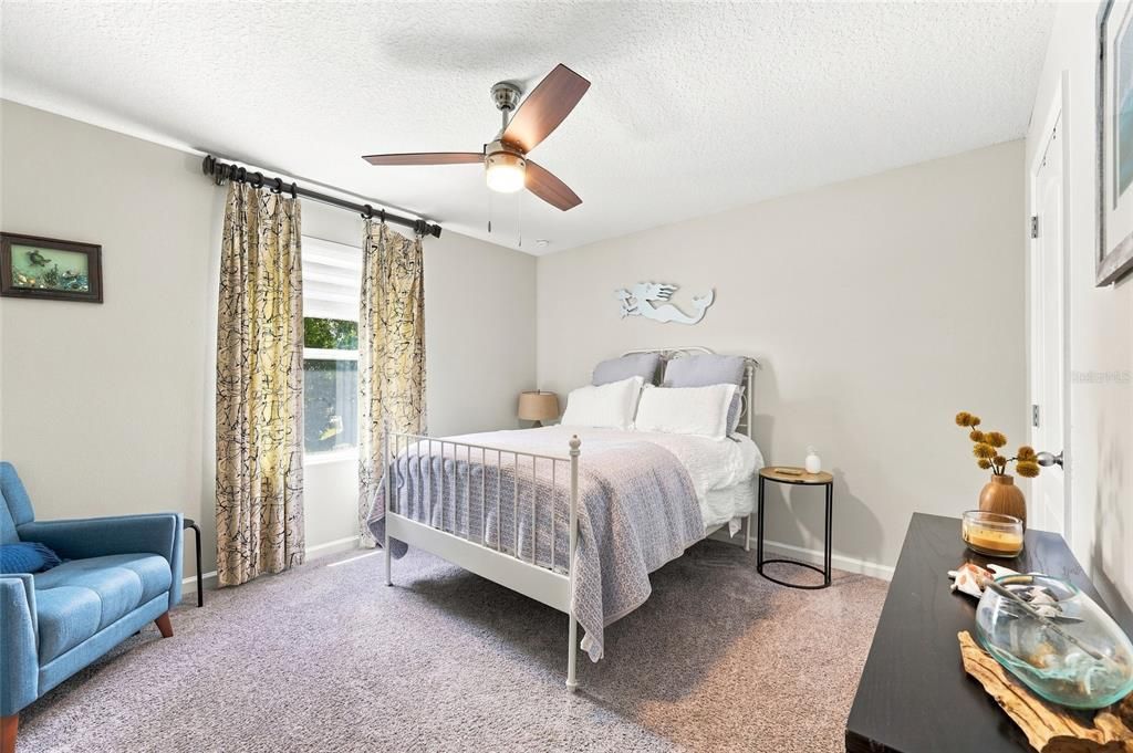 For Rent: $3,600 (5 beds, 3 baths, 3208 Square Feet)