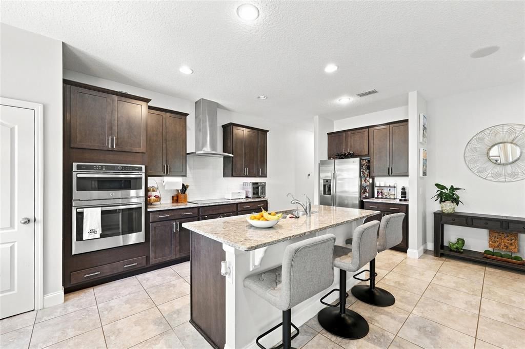 For Rent: $3,600 (5 beds, 3 baths, 3208 Square Feet)